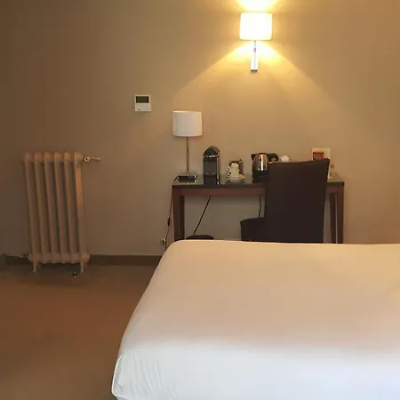 Saint Cyr Etoile Hotel 3*
