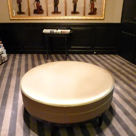 Saint Cyr Etoile Hotel Parigi