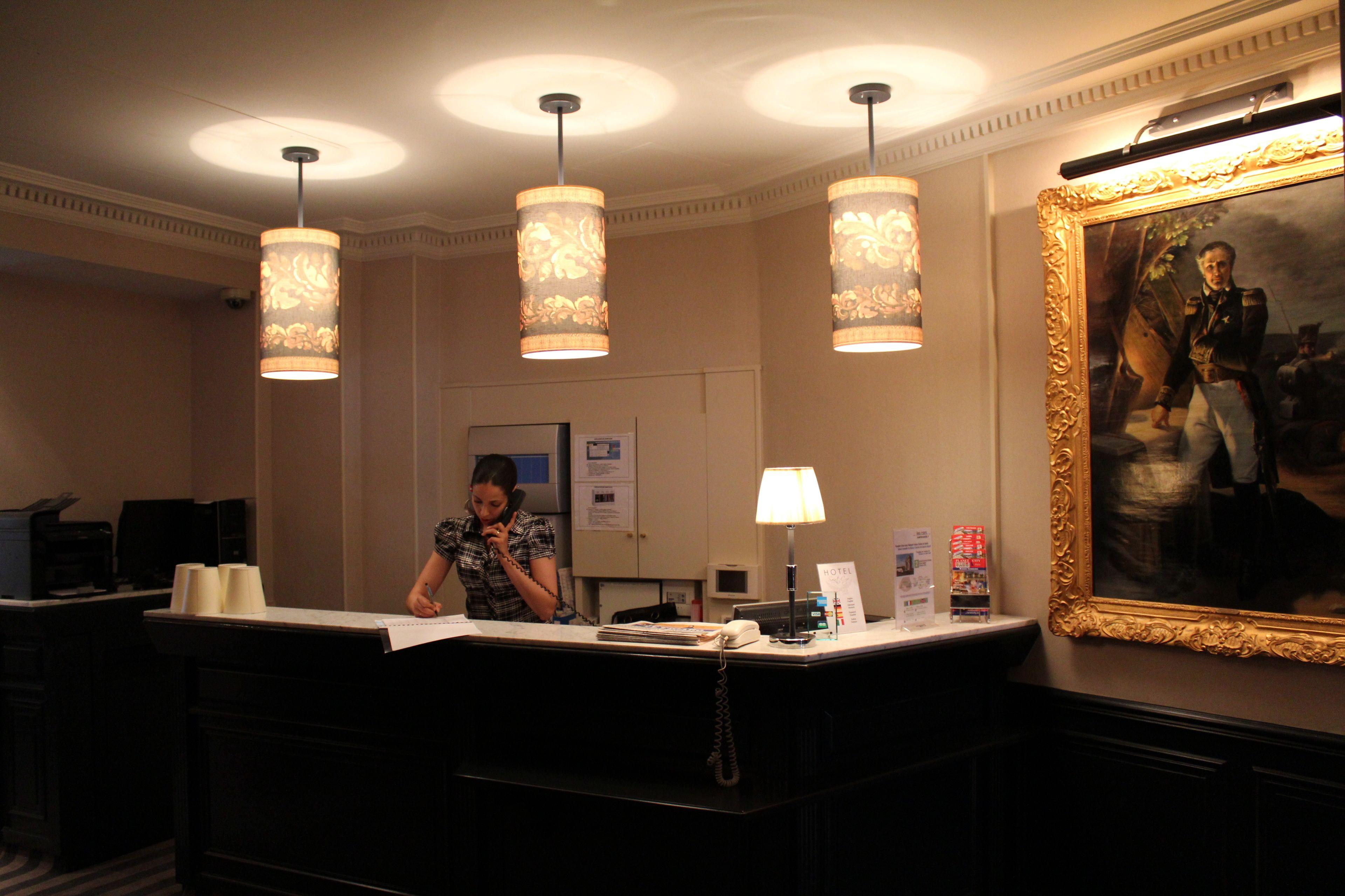 Hotel Saint Cyr Etoile 3*