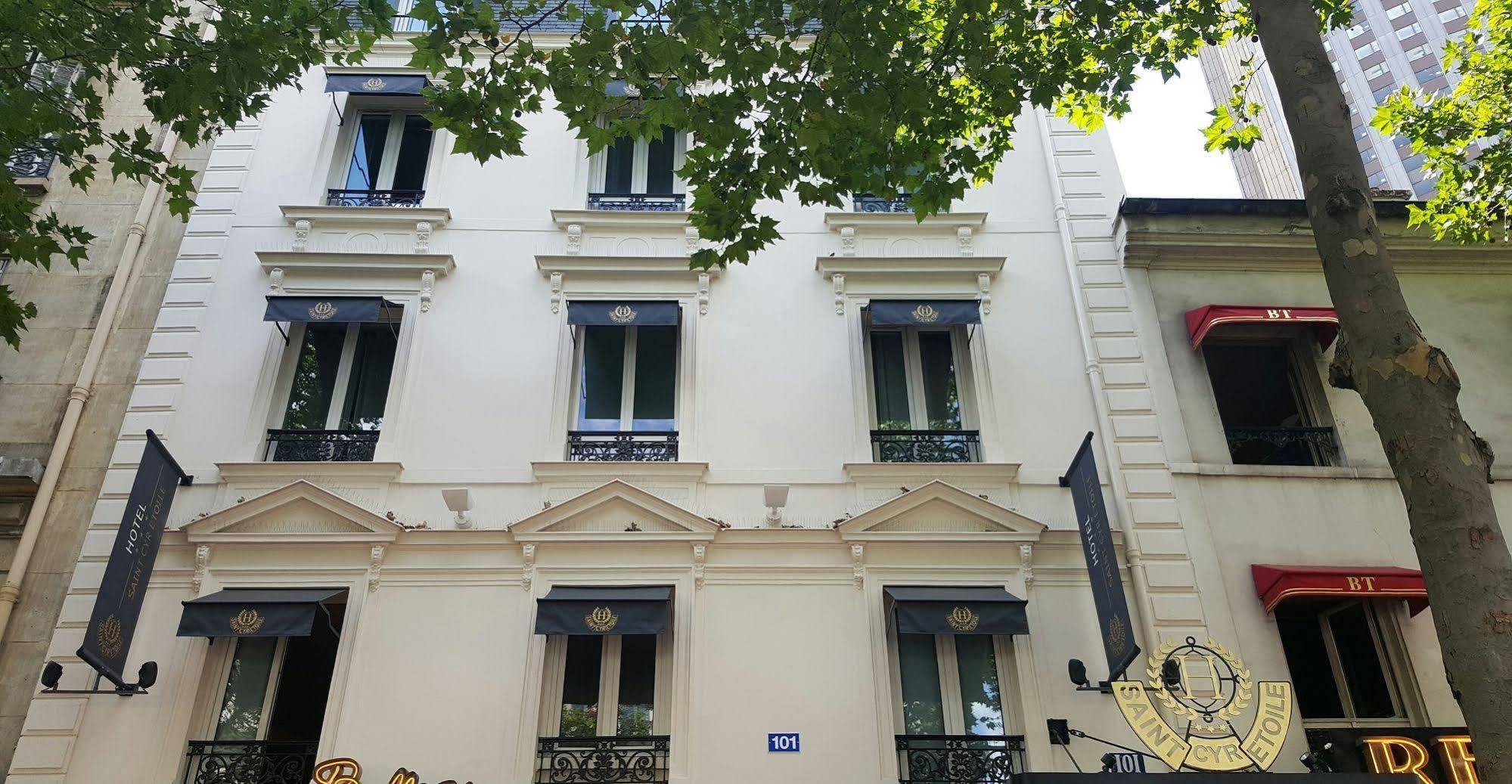 Saint Cyr Etoile Hotel Parigi